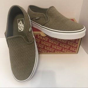 Womens Asher Vans- Olive Green Size 8